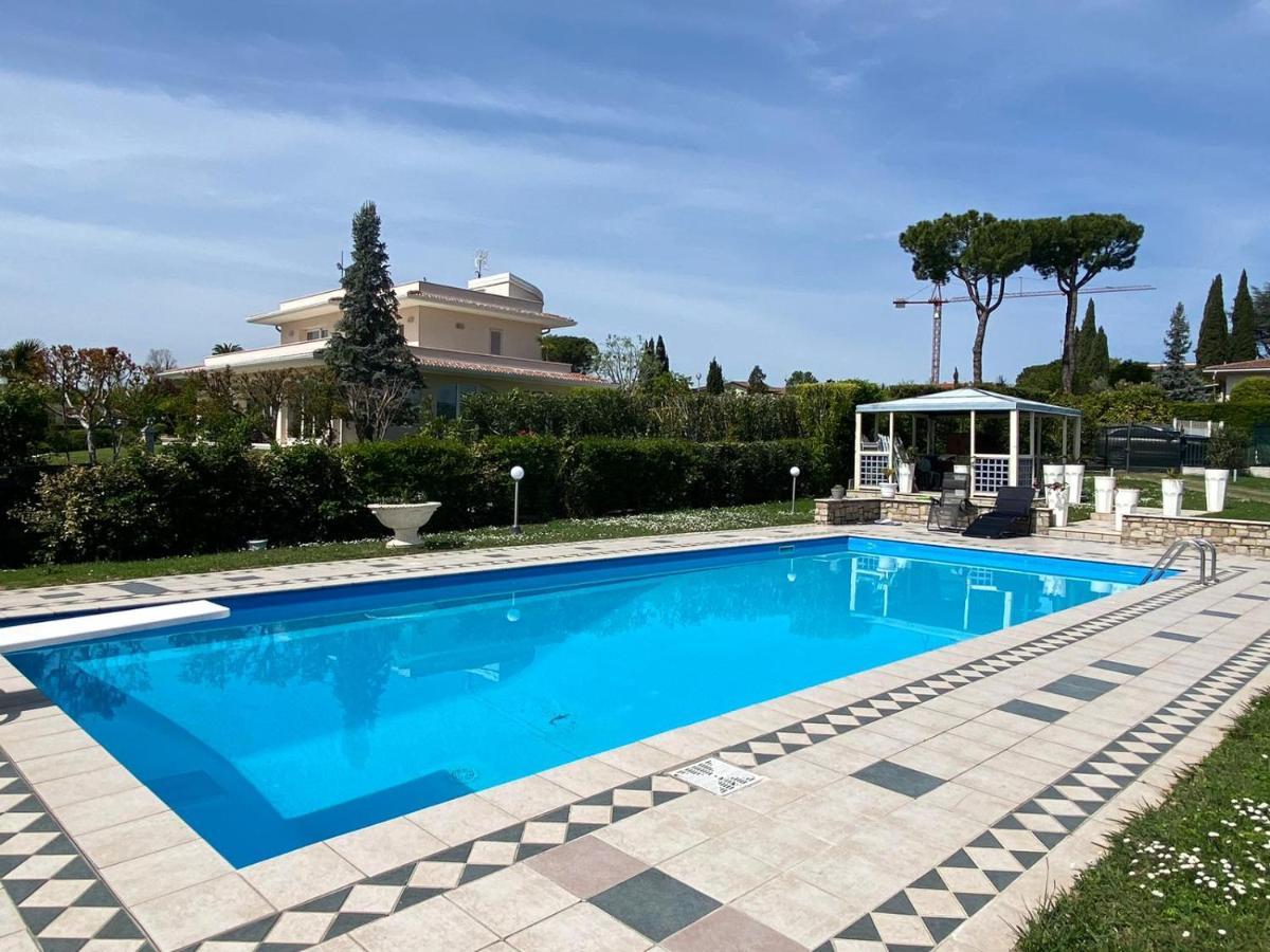 La Dolce Vita - Private Villa With Pool Moniga del Garda Dış mekan fotoğraf