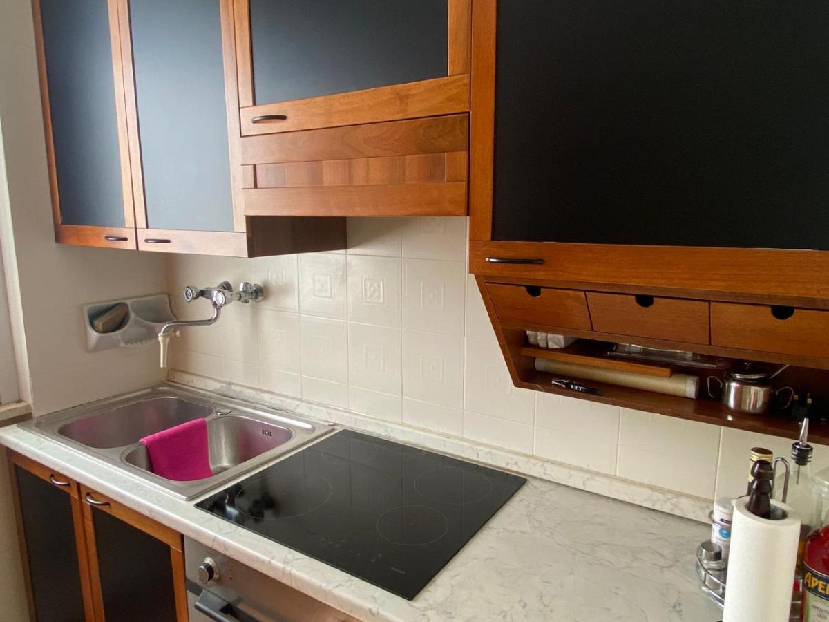 La Dolce Vita - Private Villa With Pool Moniga del Garda Dış mekan fotoğraf