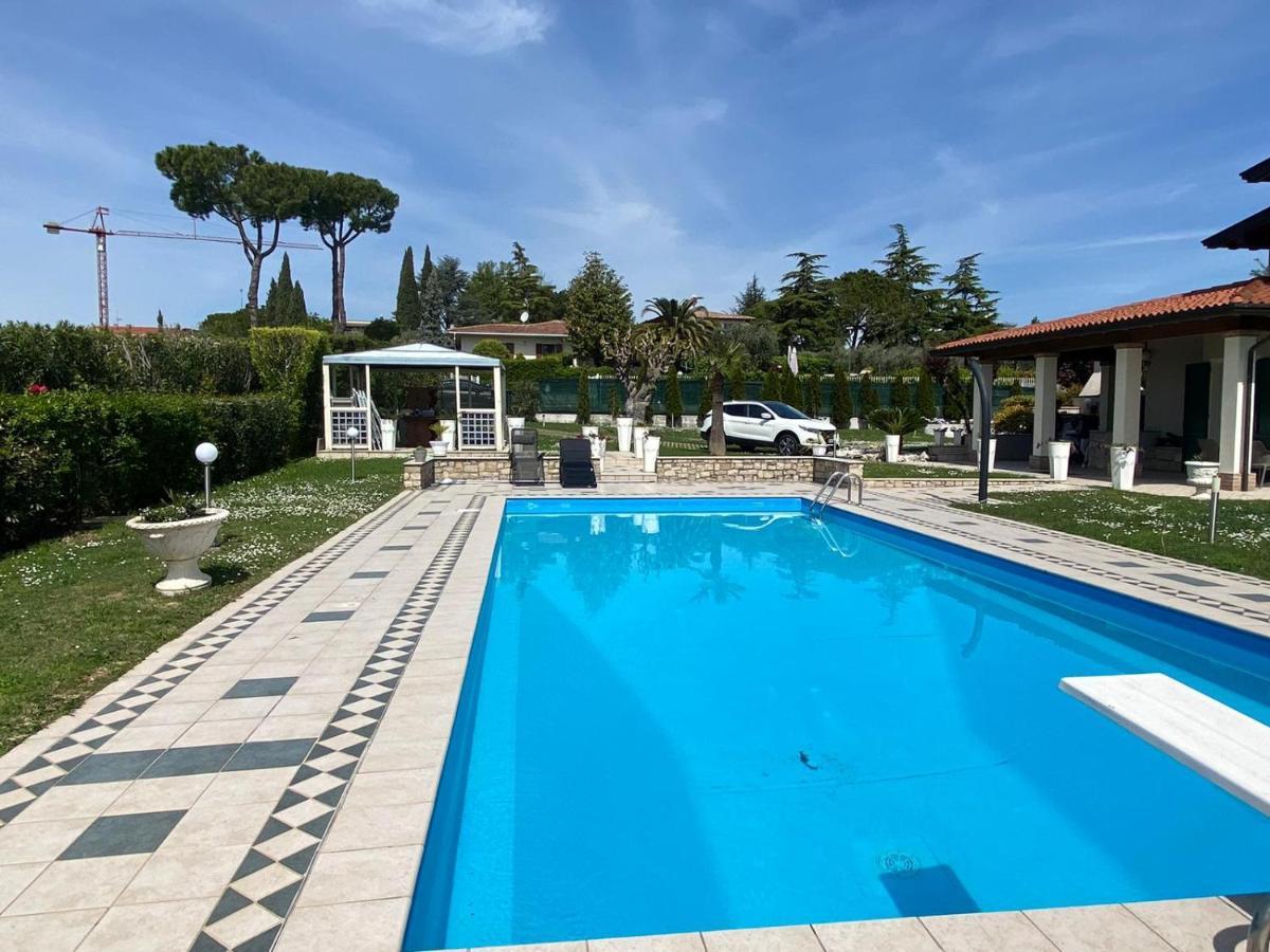La Dolce Vita - Private Villa With Pool Moniga del Garda Dış mekan fotoğraf