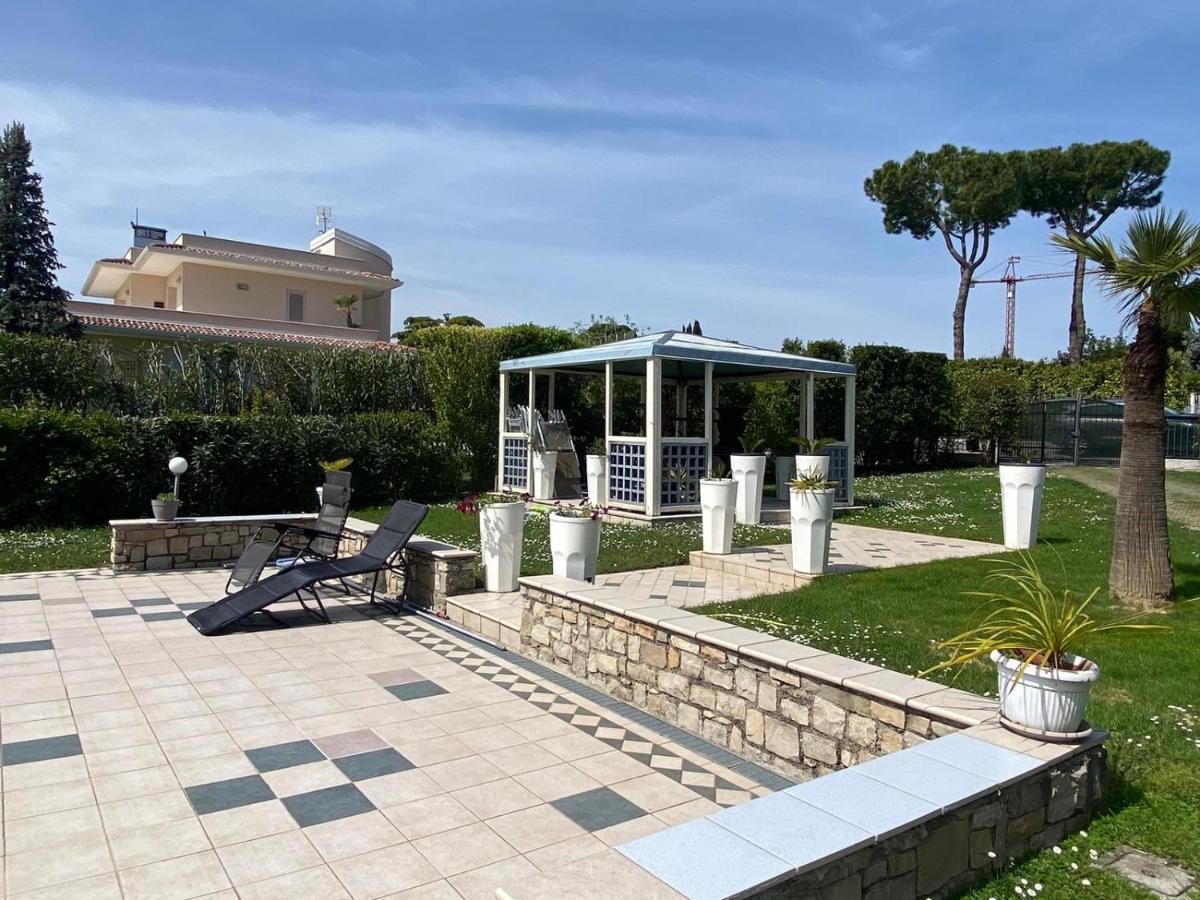 La Dolce Vita - Private Villa With Pool Moniga del Garda Dış mekan fotoğraf