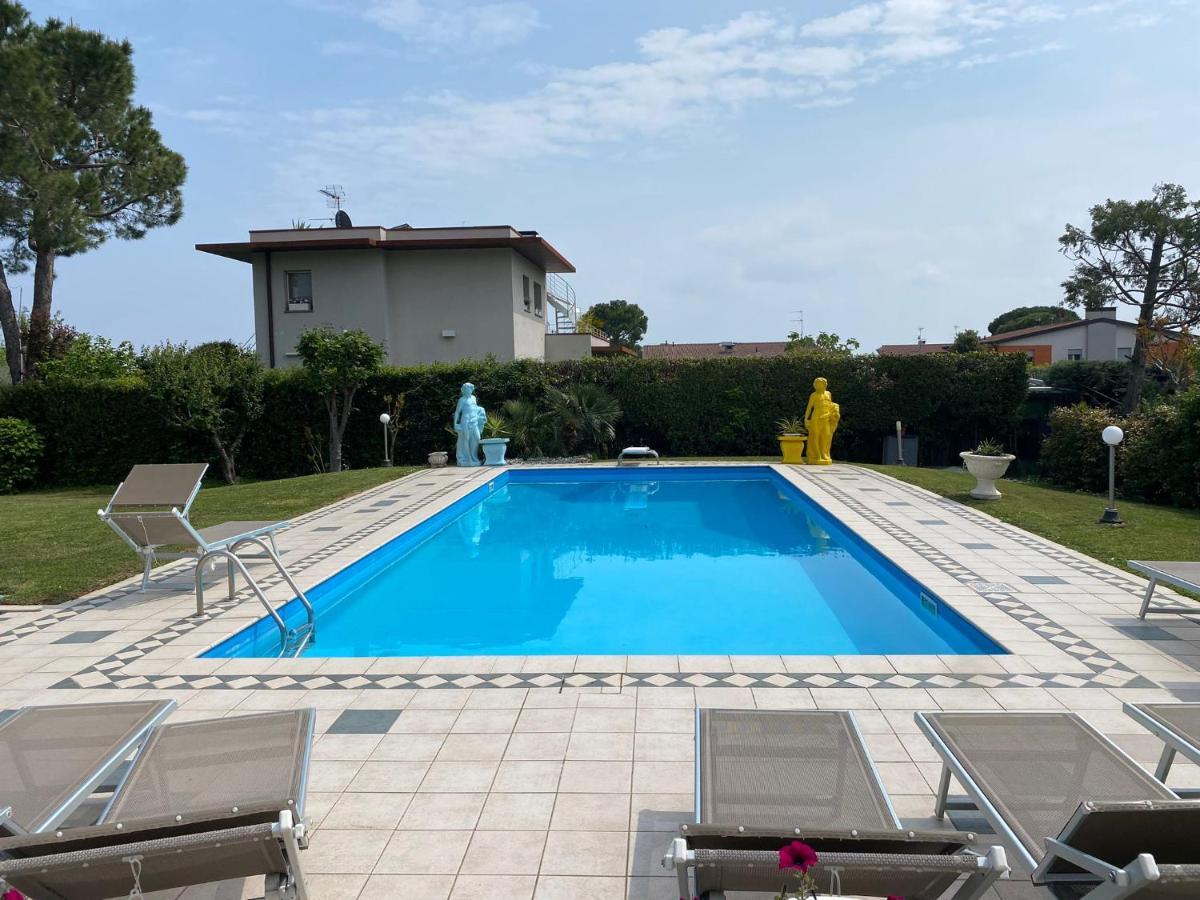 La Dolce Vita - Private Villa With Pool Moniga del Garda Dış mekan fotoğraf